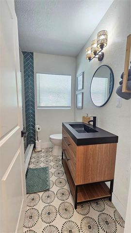 3011 W SPRUCE STREET, Tampa, FL 33607