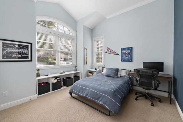 910 Cambridge Avenue, Menlo Park, CA 94025