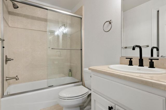 910 Cambridge Avenue, Menlo Park, CA 94025