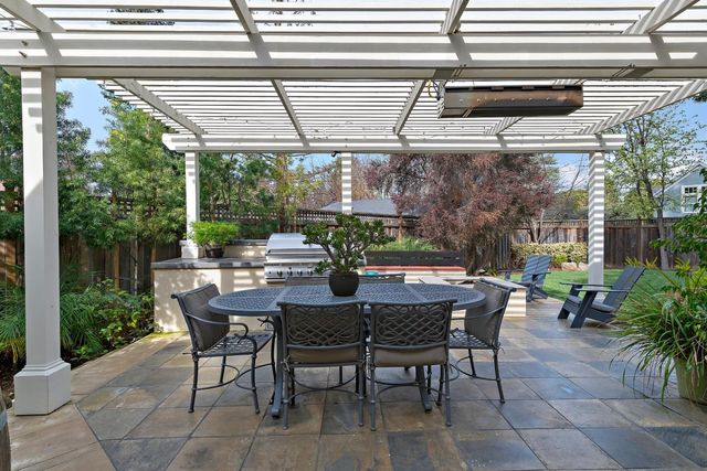 910 Cambridge Avenue, Menlo Park, CA 94025