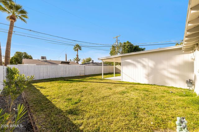 7415 E Holly Street, Scottsdale, AZ 85257