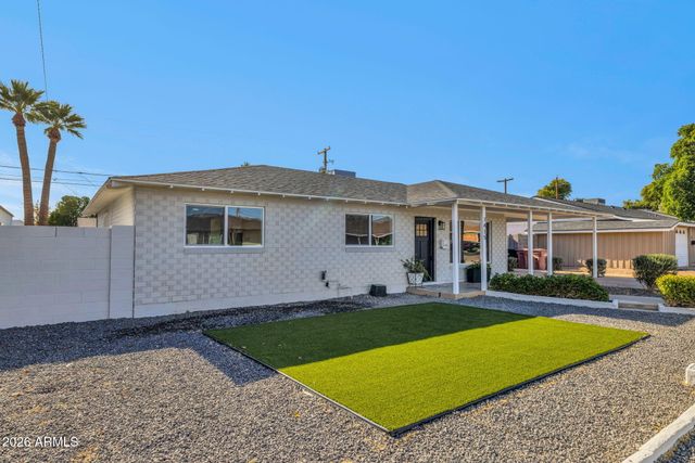 7415 E Holly Street, Scottsdale, AZ 85257