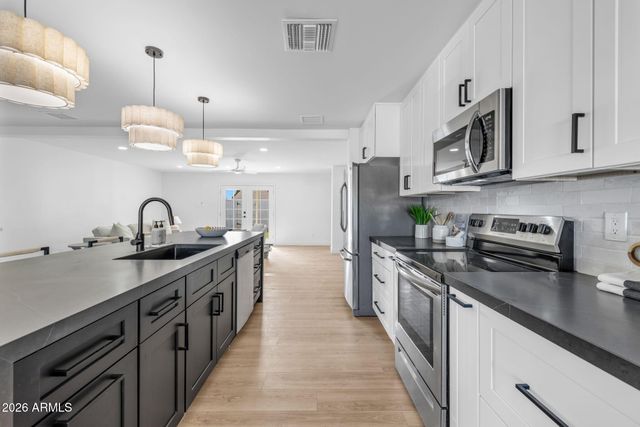 7415 E Holly Street, Scottsdale, AZ 85257