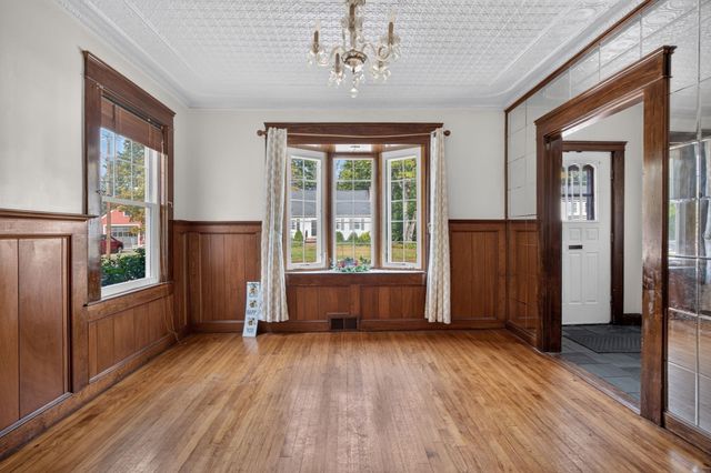 230 Main St, Chelmsford, MA 01863