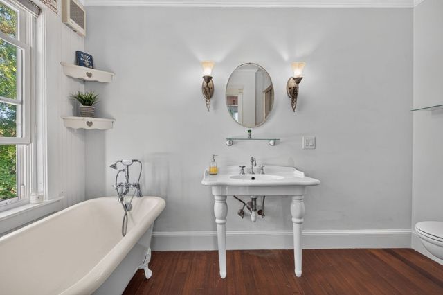230 Main St, Chelmsford, MA 01863