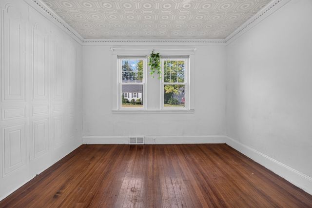230 Main St, Chelmsford, MA 01863