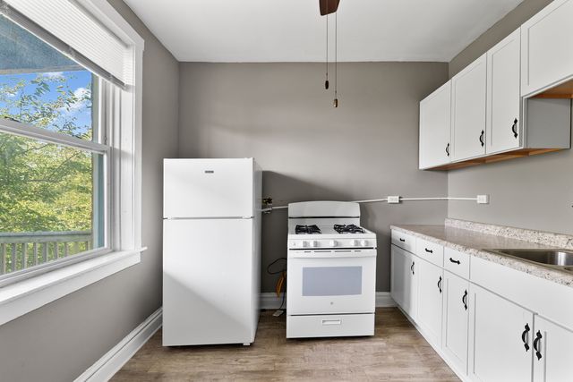 340 S Homan Street 3, Chicago, IL 60624