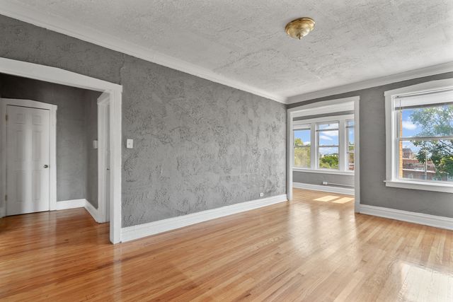 340 S Homan Street 3, Chicago, IL 60624