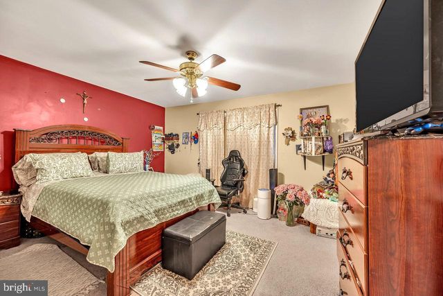93 DANBURY CT, East Windsor, NJ 08520