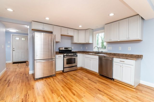 15 Buckingham St 2, Boston, MA 02136