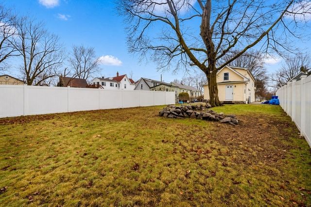 15 Buckingham St 2, Boston, MA 02136