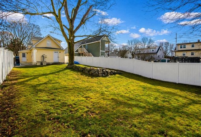 15 Buckingham St 2, Boston, MA 02136