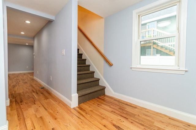 15 Buckingham St 2, Boston, MA 02136