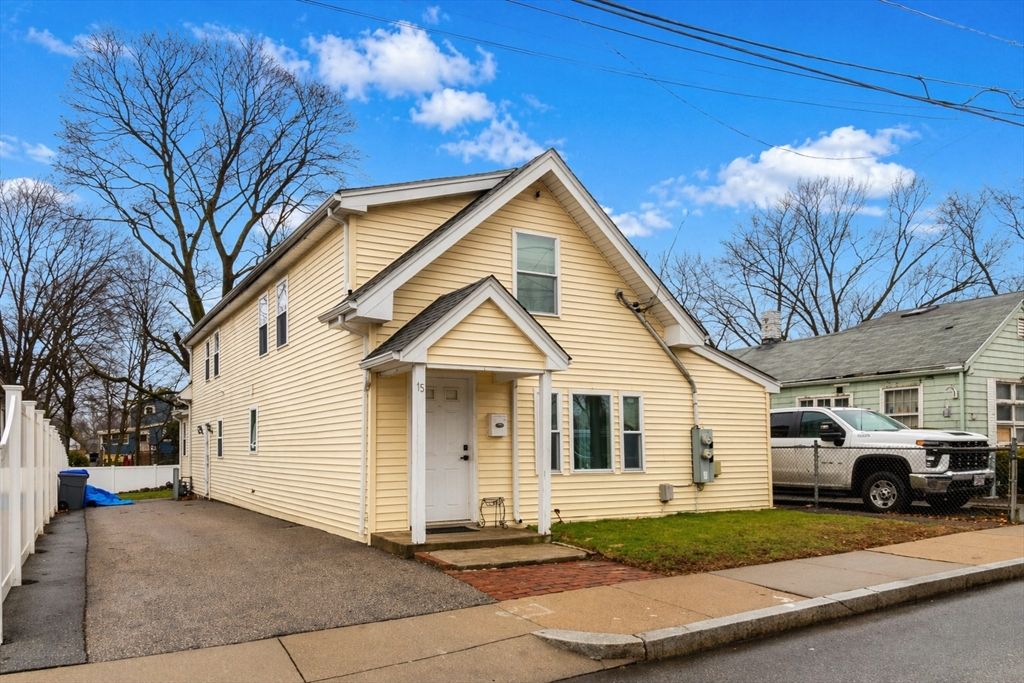 15 Buckingham St 2, Boston, MA 02136