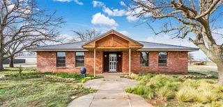 1101 2nd St, Chattanooga, OK 73528