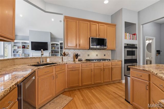 439 Chukker Valley, Ellisville, MO 63021