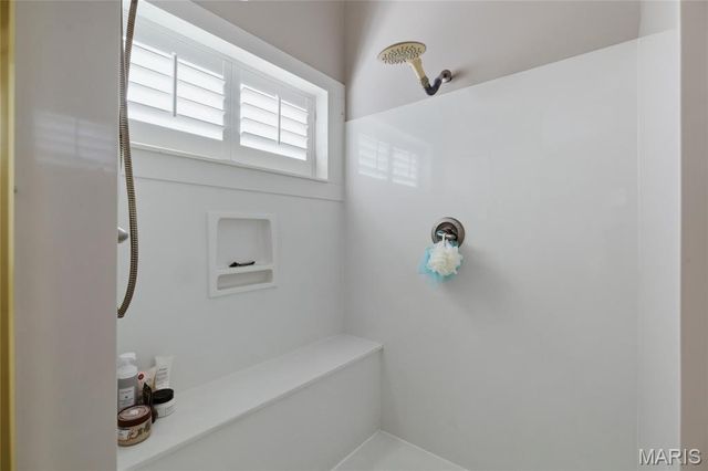 439 Chukker Valley, Ellisville, MO 63021