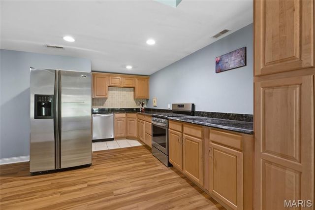 439 Chukker Valley, Ellisville, MO 63021