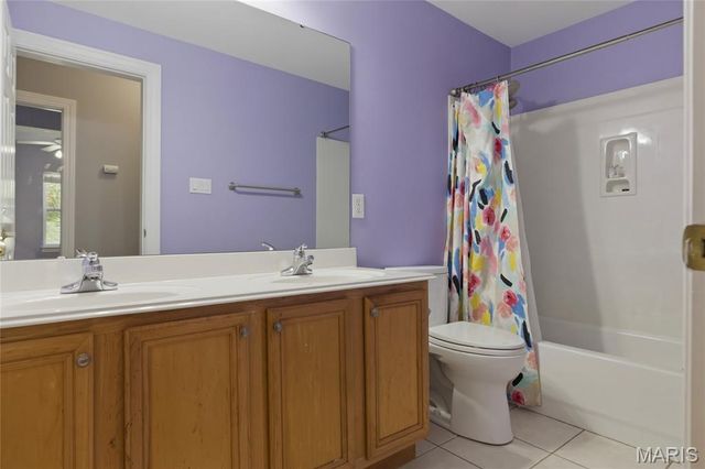 439 Chukker Valley, Ellisville, MO 63021