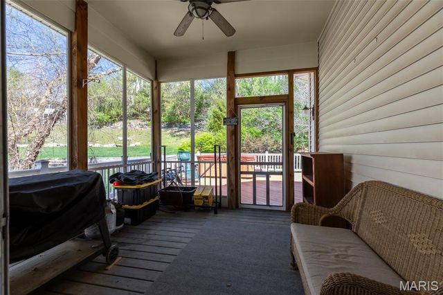 439 Chukker Valley, Ellisville, MO 63021