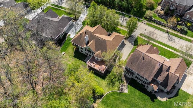 439 Chukker Valley, Ellisville, MO 63021