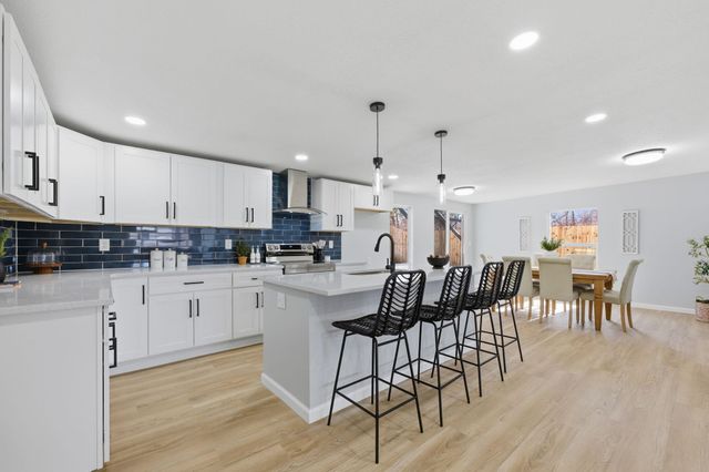 2752 N Gentry Ave, Wichita, KS 67220