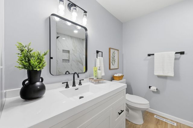 2752 N Gentry Ave, Wichita, KS 67220