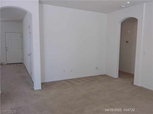 5312 Crestpoint Watch Court, North Las Vegas, NV 89031