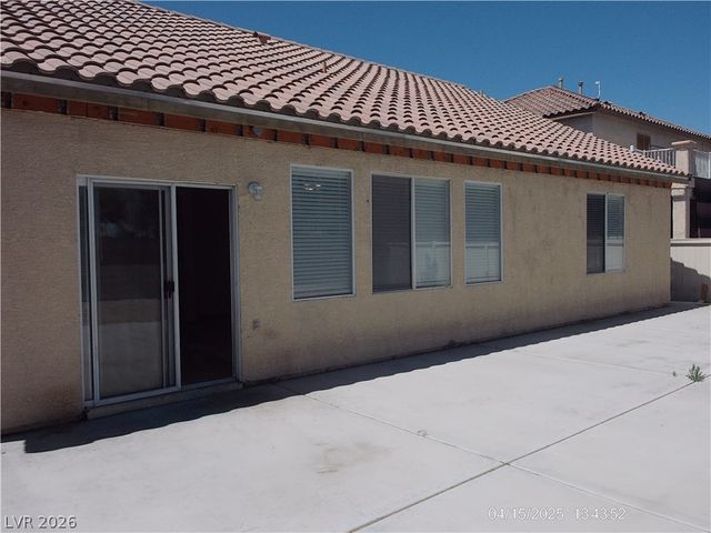 5312 Crestpoint Watch Court, North Las Vegas, NV 89031