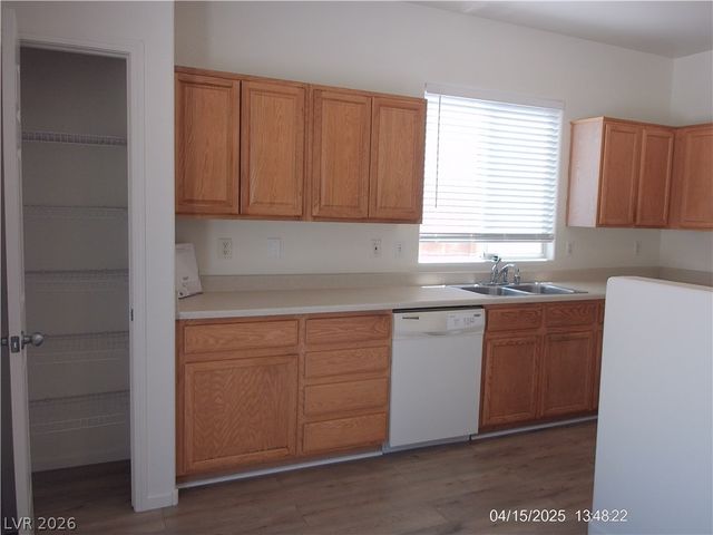 5312 Crestpoint Watch Court, North Las Vegas, NV 89031