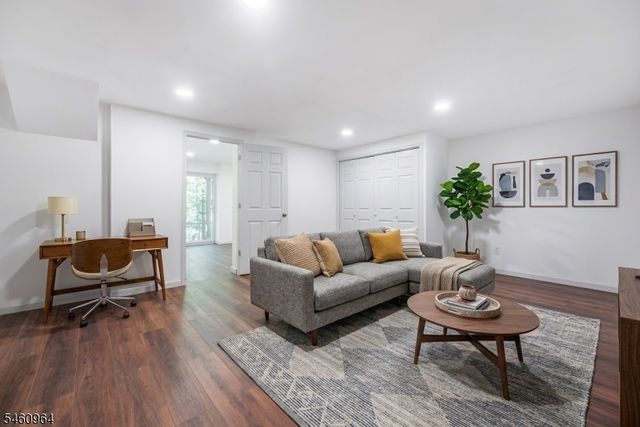 627 Old Dover Rd, Parsippany-troy Hills Twp., NJ 07950