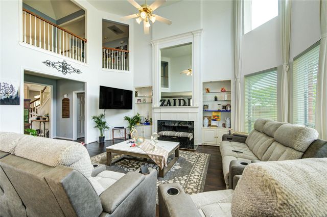 5911 Canyon Brook Court, Sugar Land, TX 77479