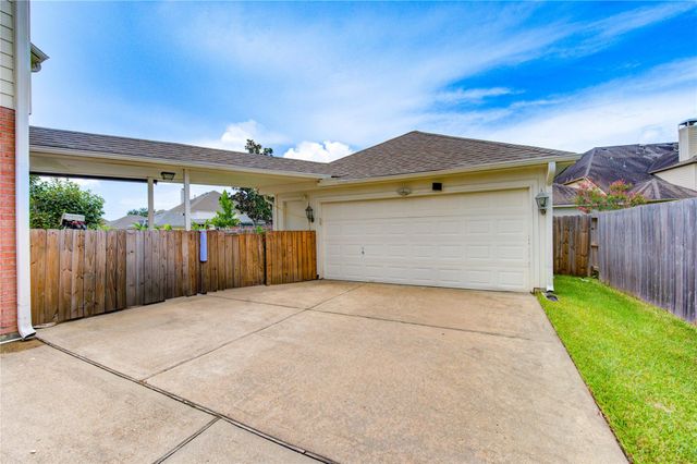 5911 Canyon Brook Court, Sugar Land, TX 77479