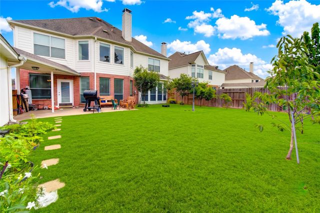 5911 Canyon Brook Court, Sugar Land, TX 77479