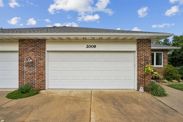 2009 Terrace Drive, Cedar Falls, IA 50613