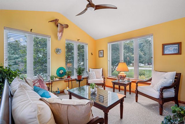 2009 Terrace Drive, Cedar Falls, IA 50613
