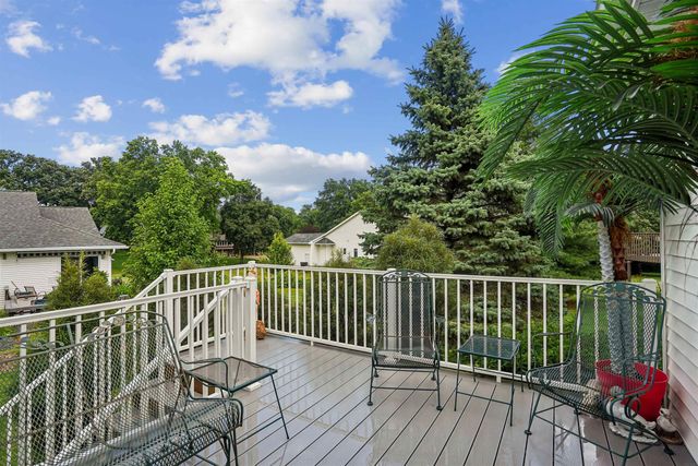 2009 Terrace Drive, Cedar Falls, IA 50613