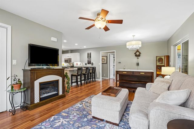 2009 Terrace Drive, Cedar Falls, IA 50613