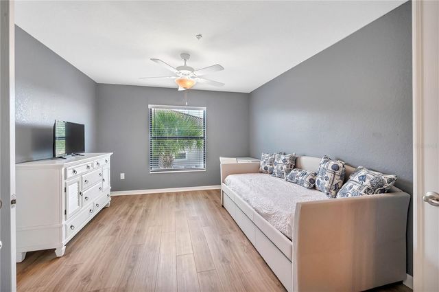 5577 PALMER CIRCLE 201, Bradenton, FL 34211