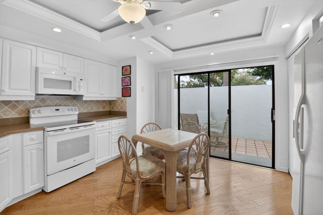 15355 Strathearn Drive 10202, Delray Beach, FL 33446