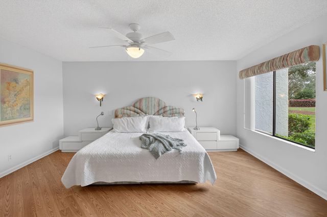 15355 Strathearn Drive 10202, Delray Beach, FL 33446