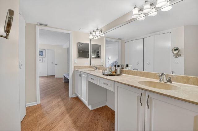 15355 Strathearn Drive 10202, Delray Beach, FL 33446