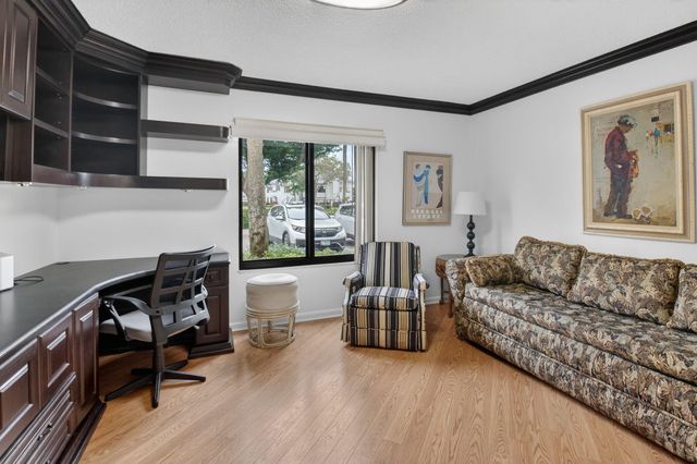 15355 Strathearn Drive 10202, Delray Beach, FL 33446