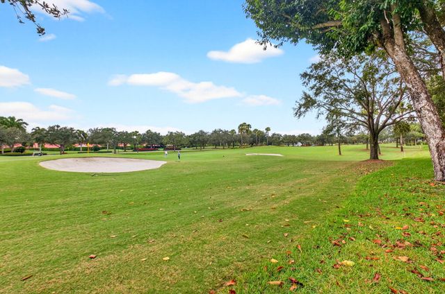 15355 Strathearn Drive 10202, Delray Beach, FL 33446