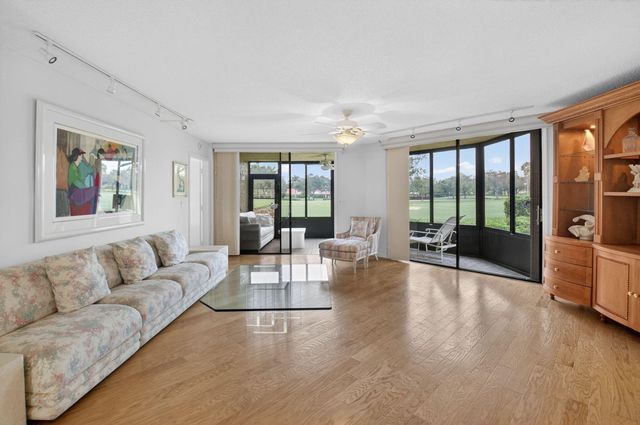 15355 Strathearn Drive 10202, Delray Beach, FL 33446