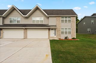 5888 Adams Street, Merrillville, IN 46410