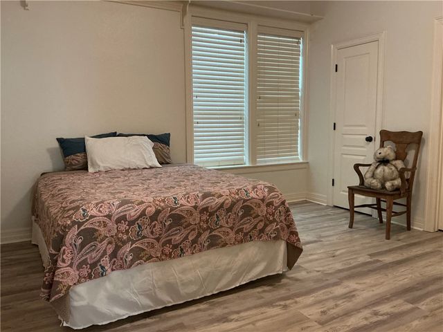 4302 Spring Creek, Corpus Christi, TX 78410