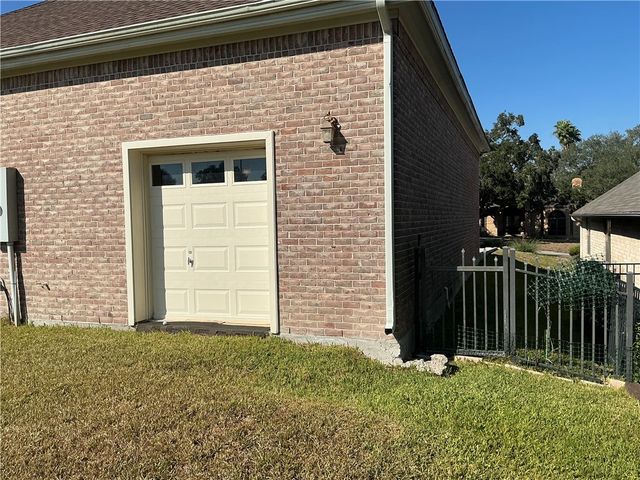 4302 Spring Creek, Corpus Christi, TX 78410