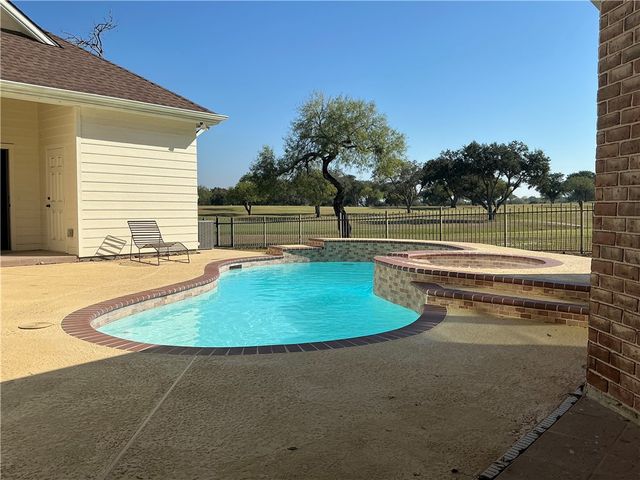 4302 Spring Creek, Corpus Christi, TX 78410
