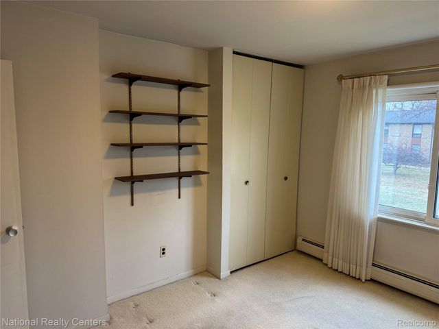 1550 Cherboneau Place 201, Detroit, MI 48027